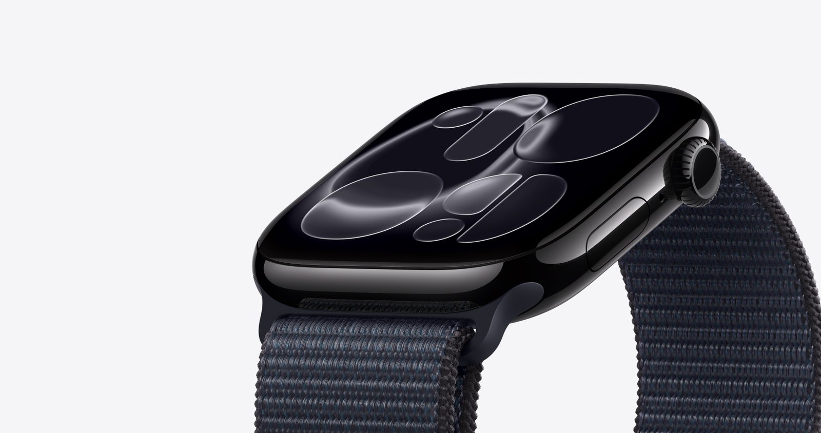Apple Watch Series 11 Smartwatch Review: 24-Hour Battery, Sleep Score & ECG Apple Watch Series 11 smartwatch product-only close angle